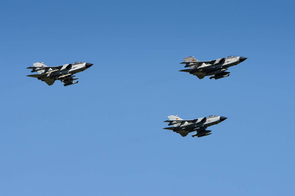 Laser cinese contro aereo militare tedesco: alta tensione nei cieli del Medio Oriente