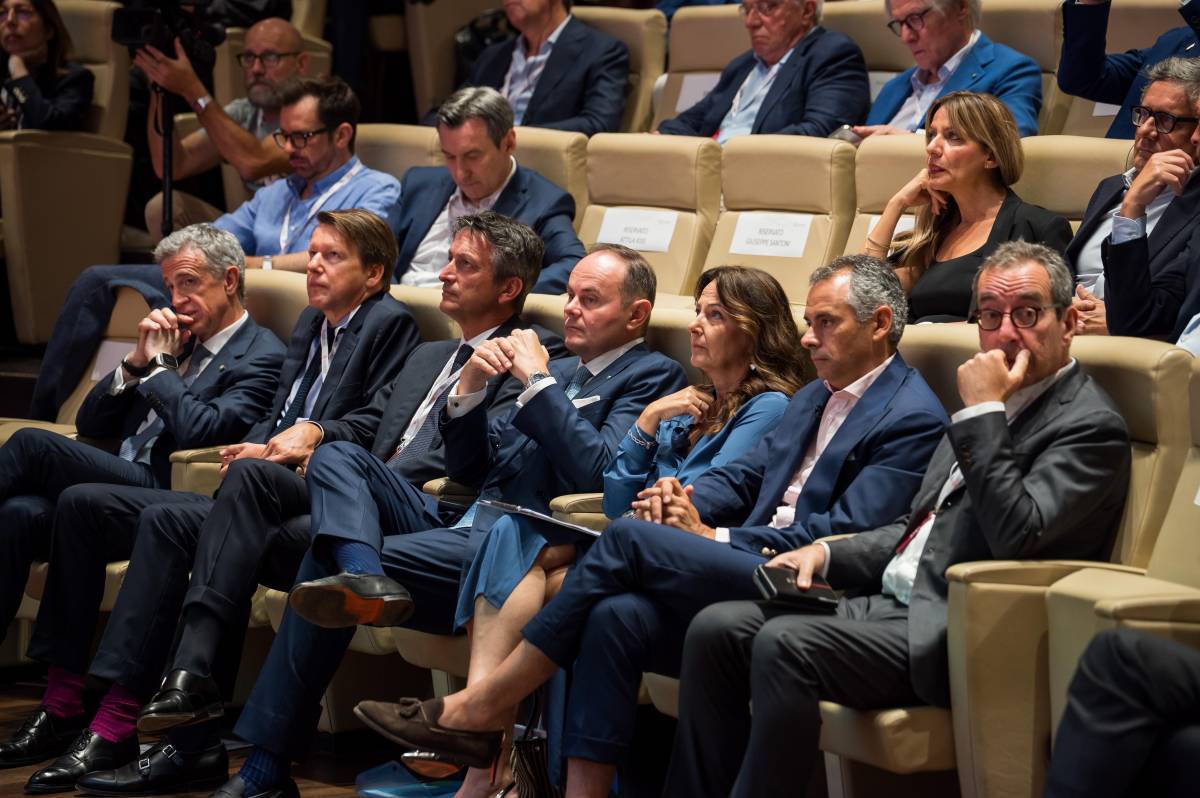 Il lusso è assoluto solo per pochissimi (ma valgono il 37%)