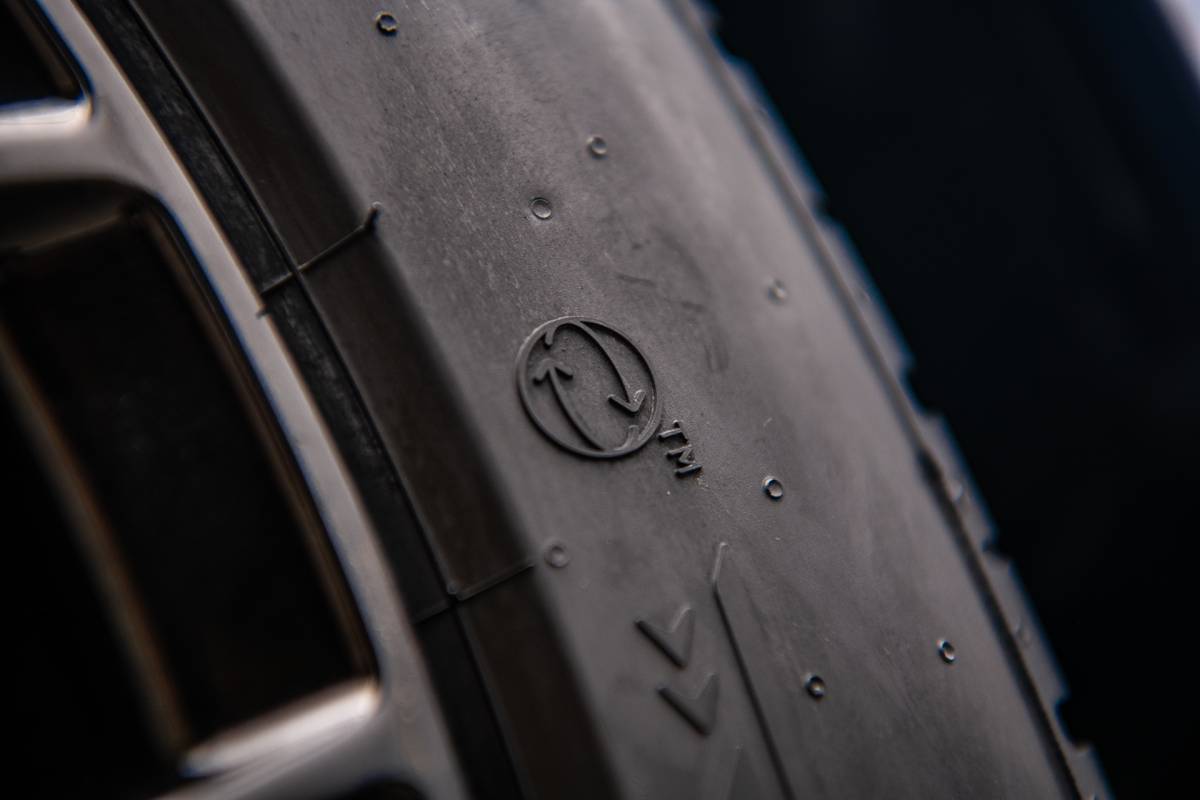Pirelli presenta il primo pneumatico con oltre il 70% di materiali naturali e riciclati