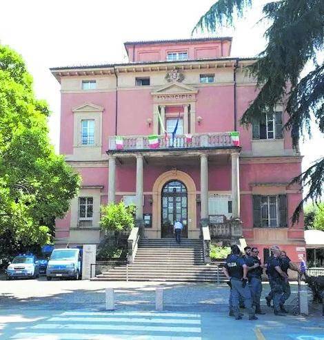 Affidi di Bibbiano, pioggia di assoluzioni. Le condanne sono solo tre