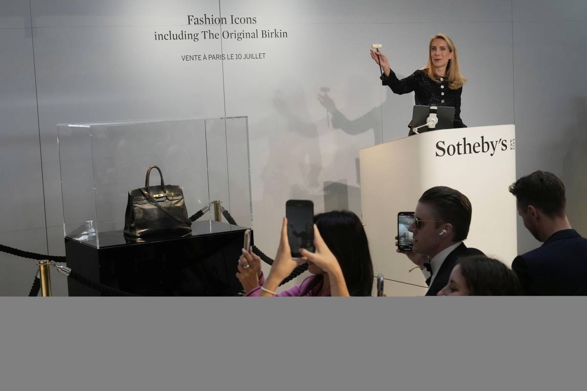 La prima Birkin venduta all’asta per 8,5 milioni: non era solo una borsa
