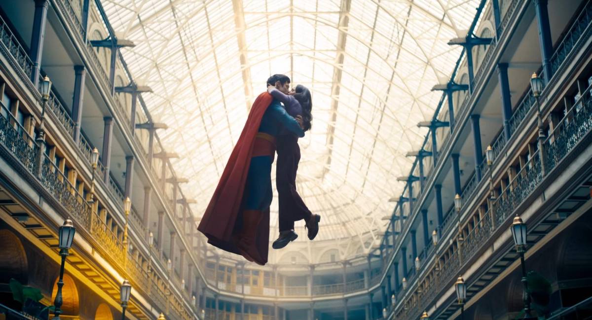 Ora Superman va in analisi. E Krypto indossa il mantello