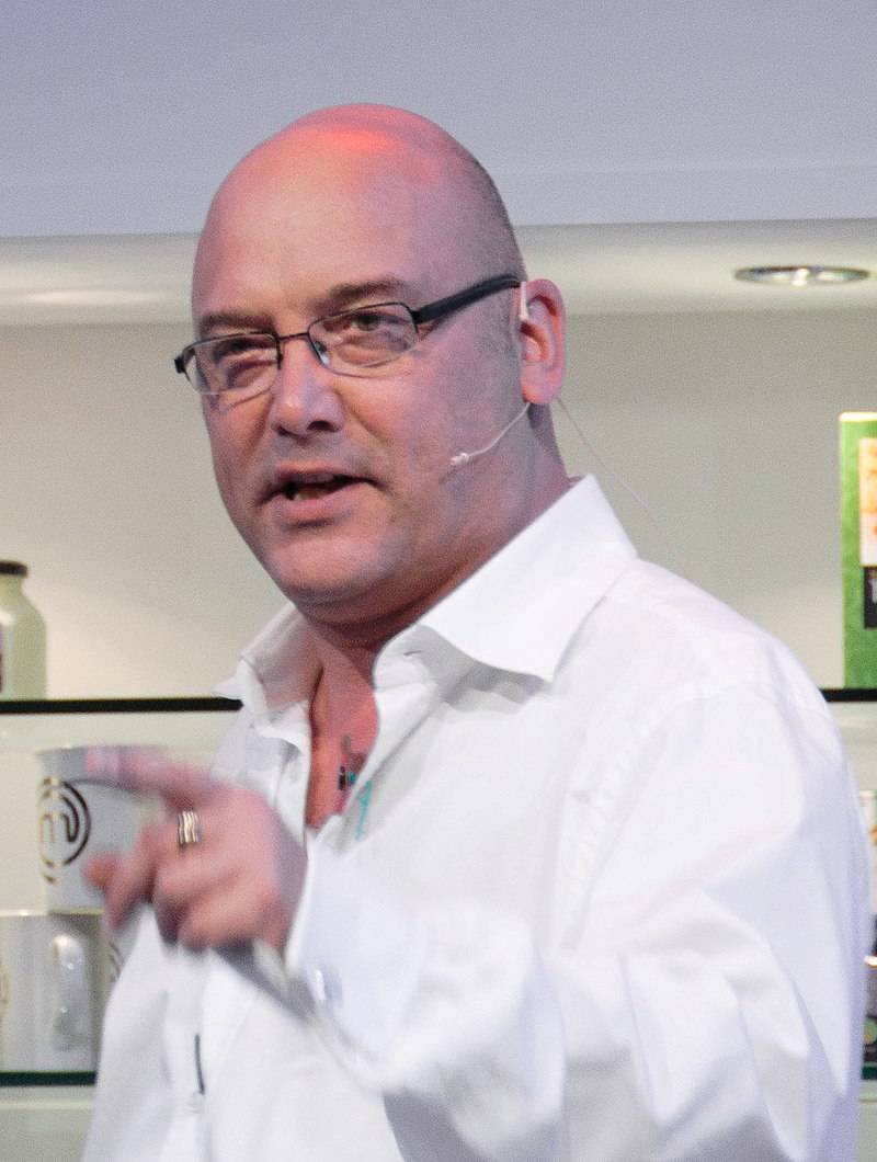 https://img.ilgcdn.com/sites/default/files/styles/xl/public/foto/2025/07/11/1752224394-gregg-wallace-masterchef.jpg?_=1752224394