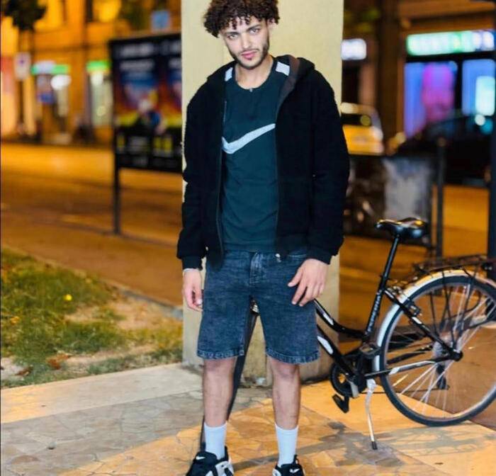 Rissa in centro, un 23enne ucciso con coltelli e cocci di bottiglia