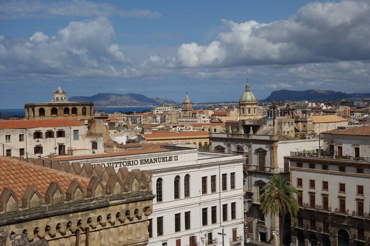 Tentate violenze e truffe: a Palermo si alza l'allerta sicurezza per i turisti