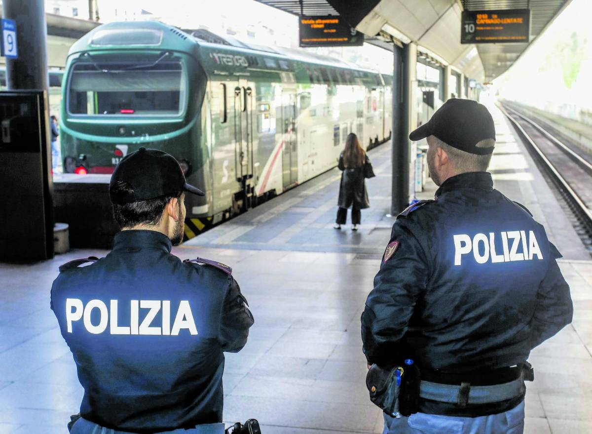 Rapinarono il turista americano e un addetto alle pulizie, tre in cella