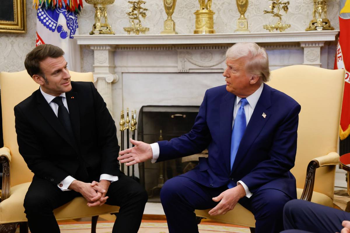 Trump: "Riconoscere la Palestina? Quello che dice Macron non conta"
