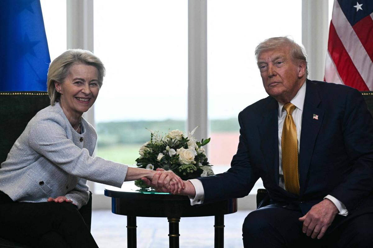 Usa-Europa, patto sui dazi al 15%. "Grande accordo, porta stabilità"
