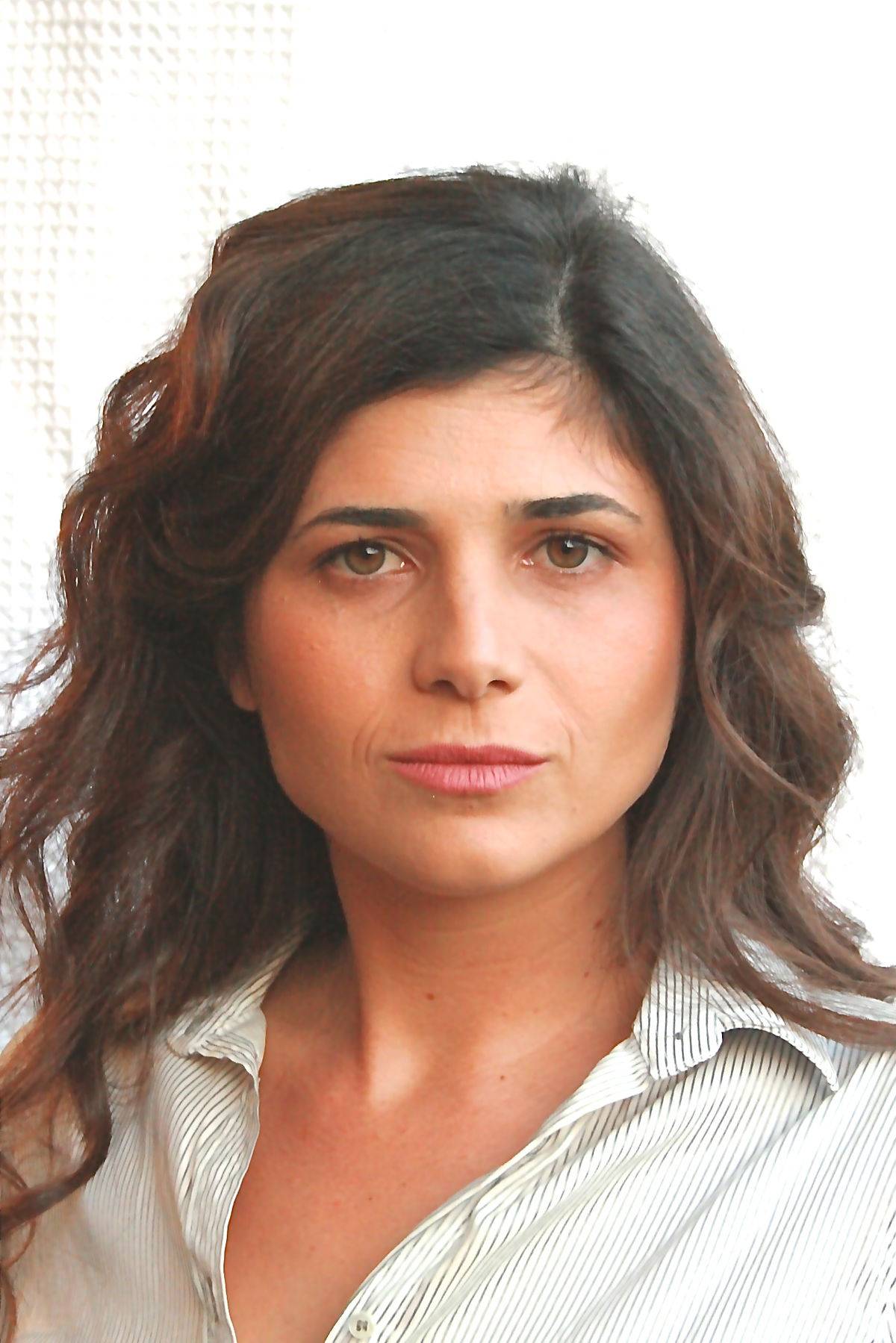 https://img.ilgcdn.com/sites/default/files/styles/xl/public/foto/2025/07/30/1753849502-sharren-haskel.jpg?_=1753849502