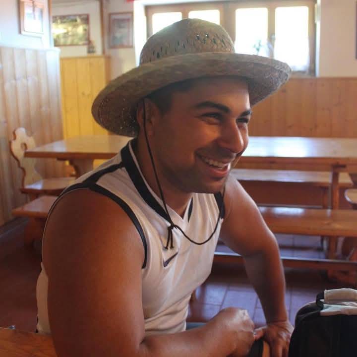 https://img.ilgcdn.com/sites/default/files/styles/xl/public/foto/2025/07/31/1753973036-facebook-1753970424234-7356685166249312831.jpg?_=1753973036