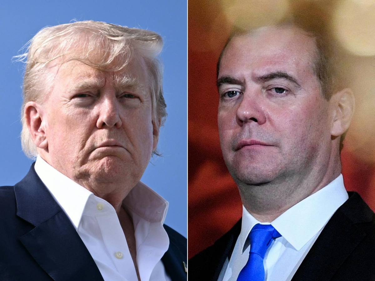 https://img.ilgcdn.com/sites/default/files/styles/xl/public/foto/2025/08/02/1754116809-trump-medvedev.jpeg?_=1754116809