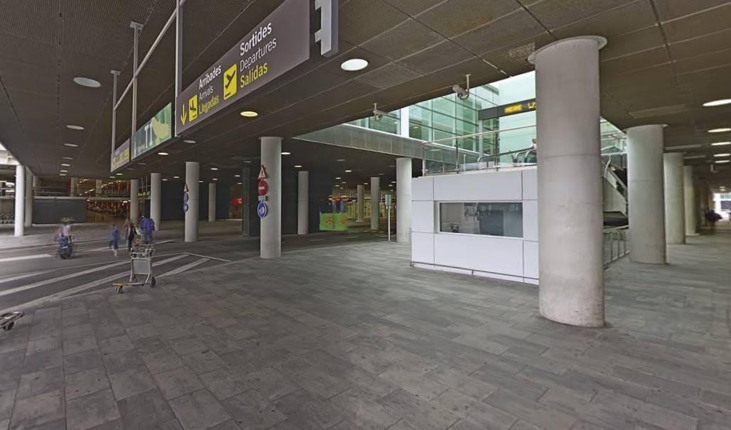 https://img.ilgcdn.com/sites/default/files/styles/xl/public/foto/2025/08/02/1754129935-barcellona-el-prat.jpg?_=1754129935