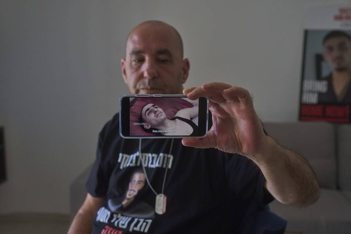 Dopo i video di Evyatar e Rom il caso dei rapiti arriva all'Onu. L'impegno della Croce Rossa