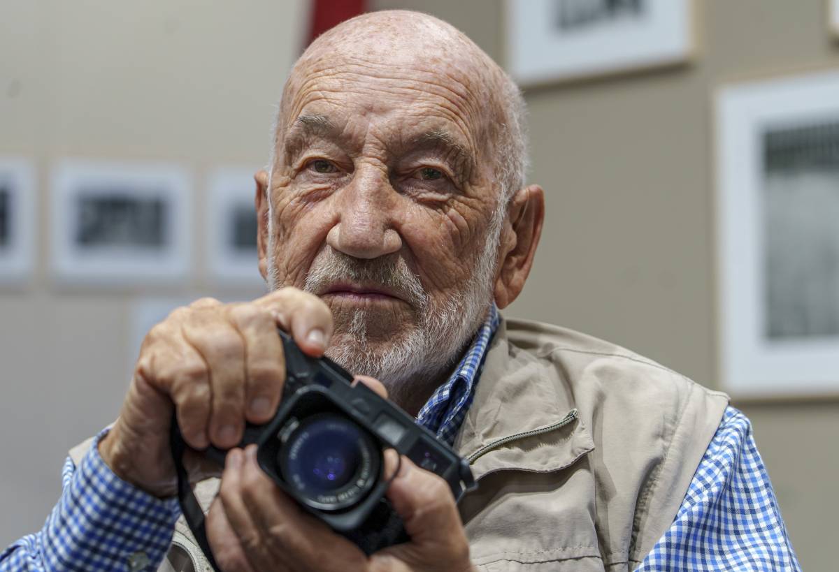 Morto Gianni Berengo Gardin, ecco i 5 scatti che lo hanno reso celebre