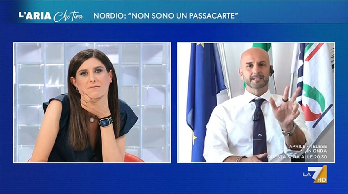 "Stia sul punto...". L'imbarazzo dell'Appendino davanti a Procaccini: ecco cosa è successo