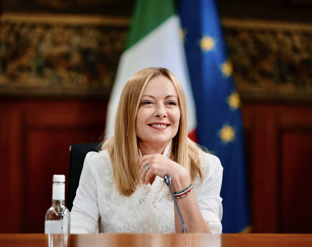 https://img.ilgcdn.com/sites/default/files/styles/xl/public/foto/2025/08/08/1754625492-azh-6yjrqhuc0ancs4el-ufficio-stampa-palazzo-chigi.jpeg?_=1754625492