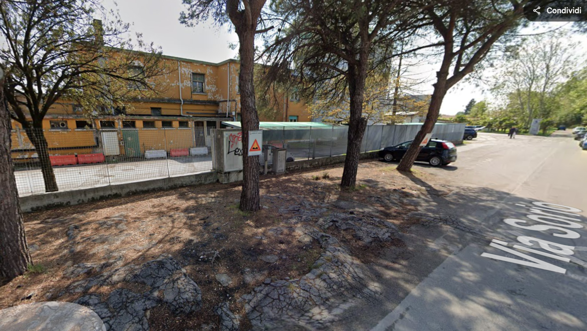 Rapinano e stuprano una 19enne in un capannone: arrestati tre tunisini
