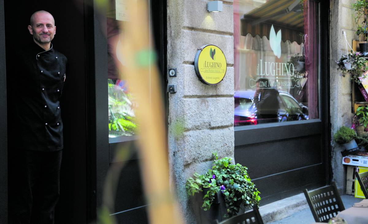 Gli stakanovisti della tavola. I ristoranti "aperti per ferie"