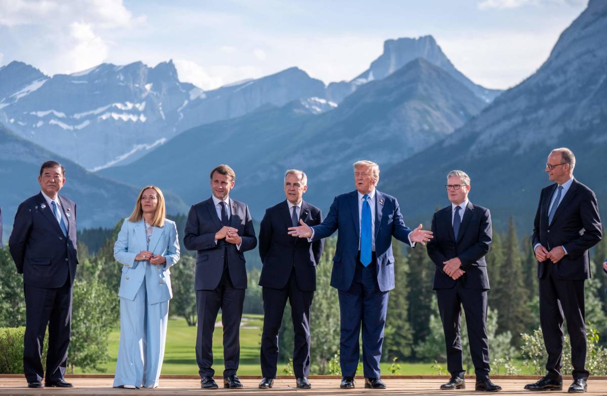 Il pressing europeo a sostegno di Kiev. E la telefonata tra Meloni e Trump