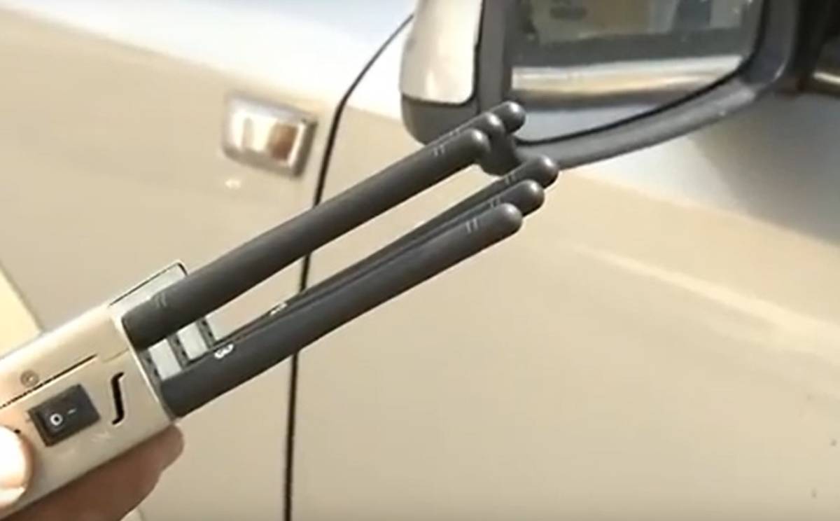 Milano, crescono i furti d'auto con lo jammer. Come funziona il disturbatore di frequenza