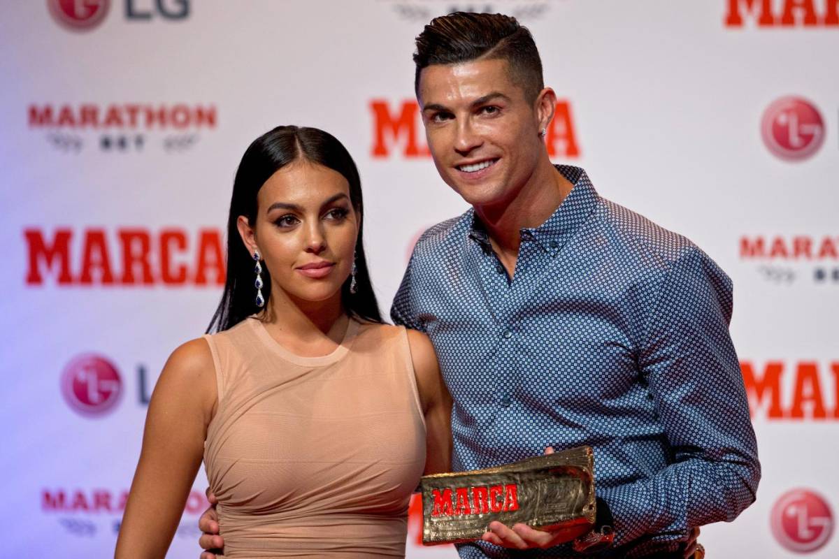Ecco cosa prevede l'accordo prematrimoniale tra Cristiano Ronaldo e Georgina Rodriguez