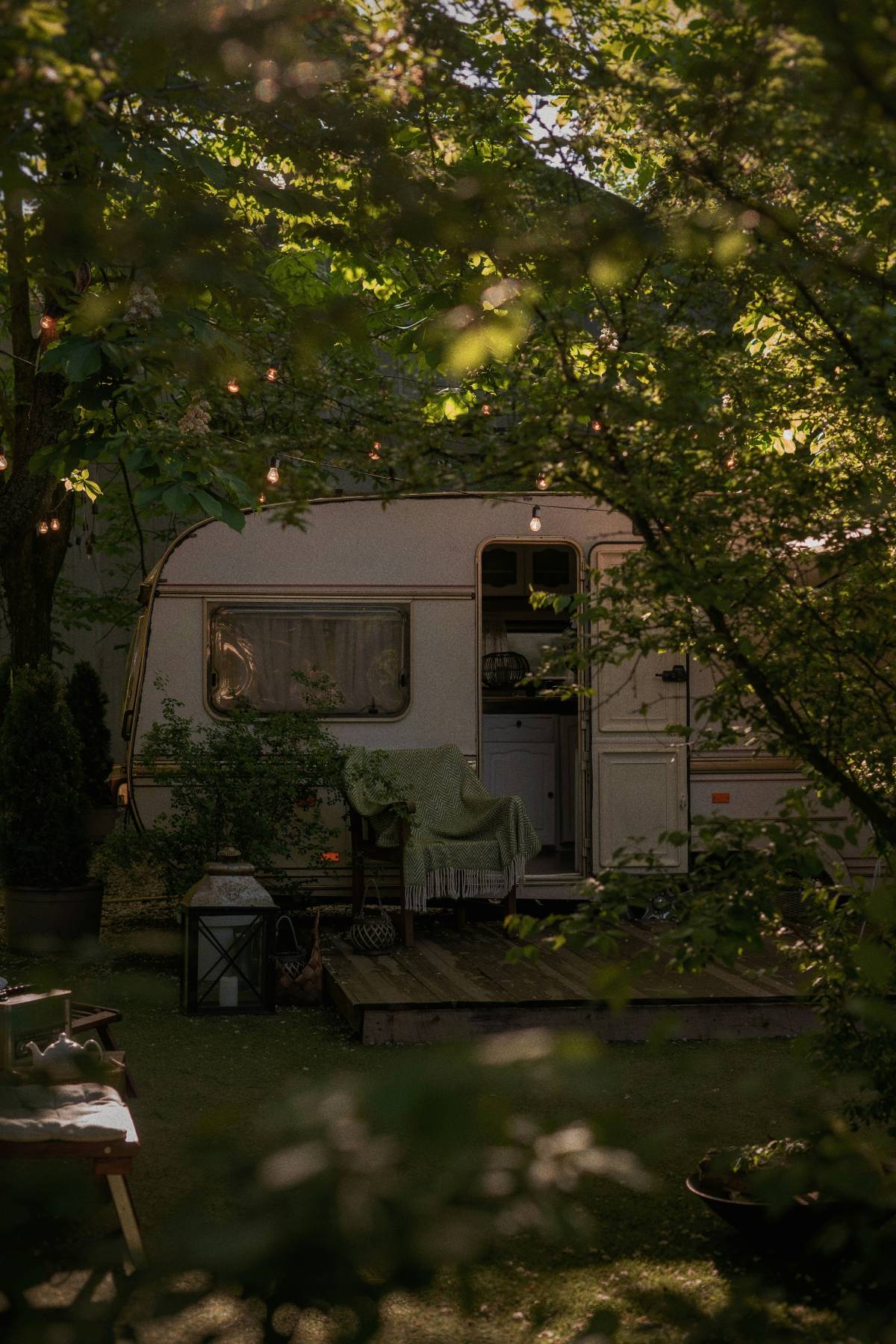 Piemonte, la sinistra alla fine si arrende: sanzioni per chi sosta in camper e roulotte