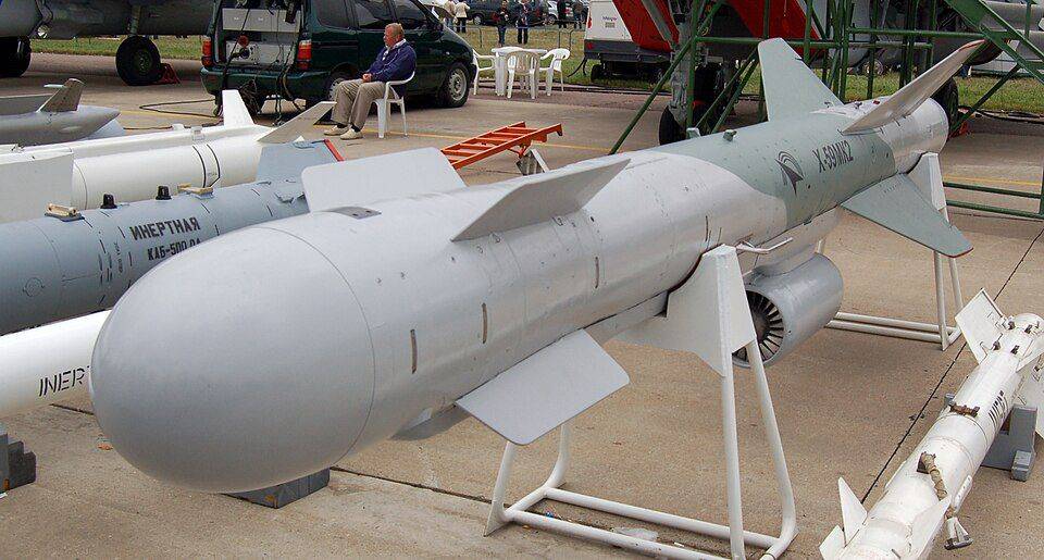 Allarme "Kingbolt" per Putin: cosa succede al missile russo Kh-59