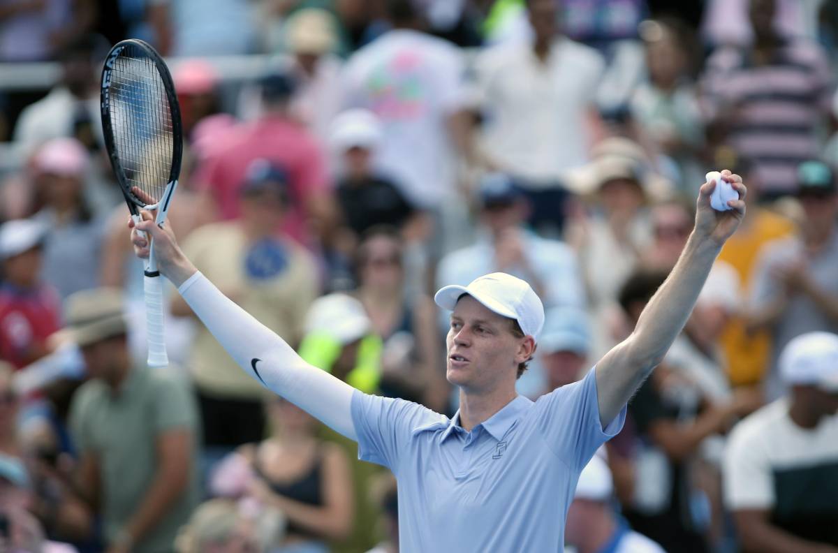 Atp Cincinnati, Sinner vola in finale: Atmane sconfitto in due set