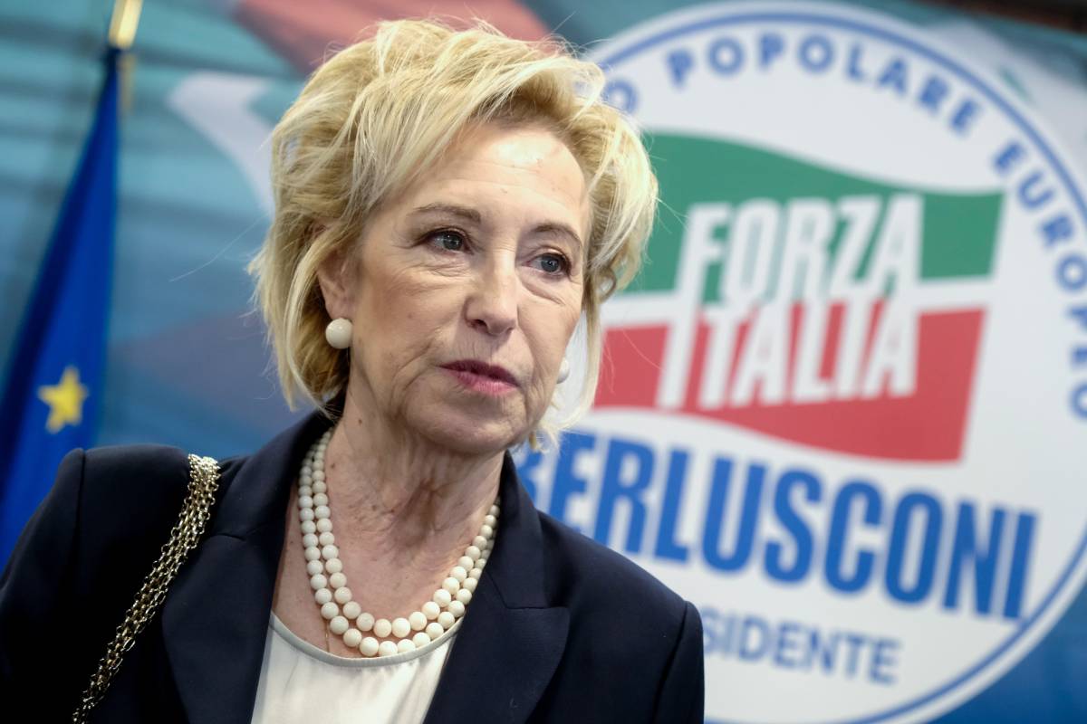 "I campi nomadi si possono governare. Ascoltare i cittadini. Il modello? Caivano"