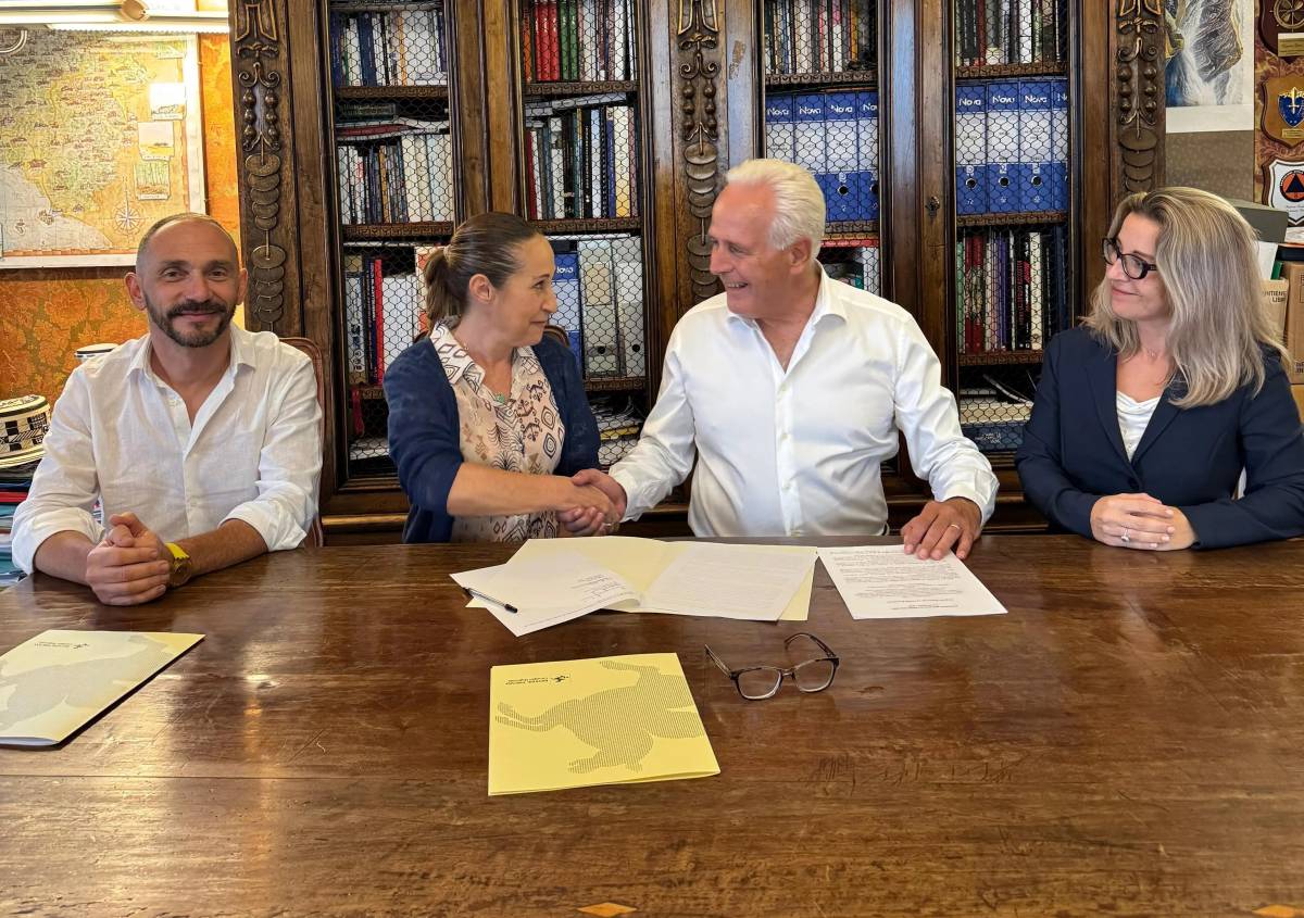 Il Pd nel marasma. E l’ex capogruppo ora certifica: "Il partito è morto"