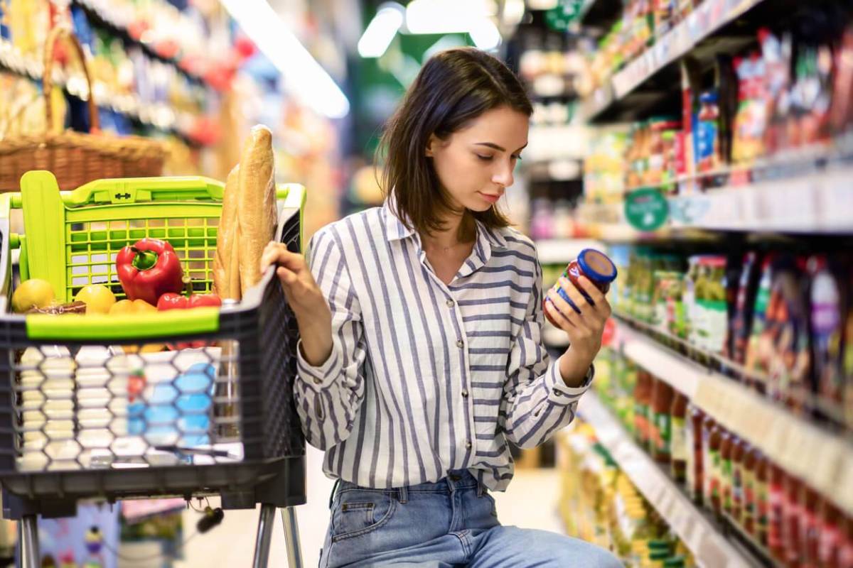 Come leggere attentamente le etichette degli alimenti
