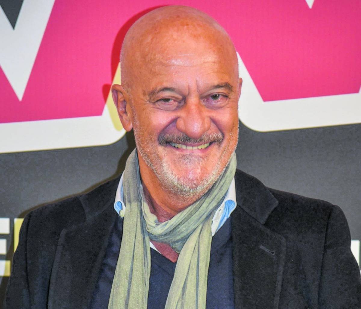 Giornalisti, comici e rapper in campo: tutti a difesa della "cultura" esentasse