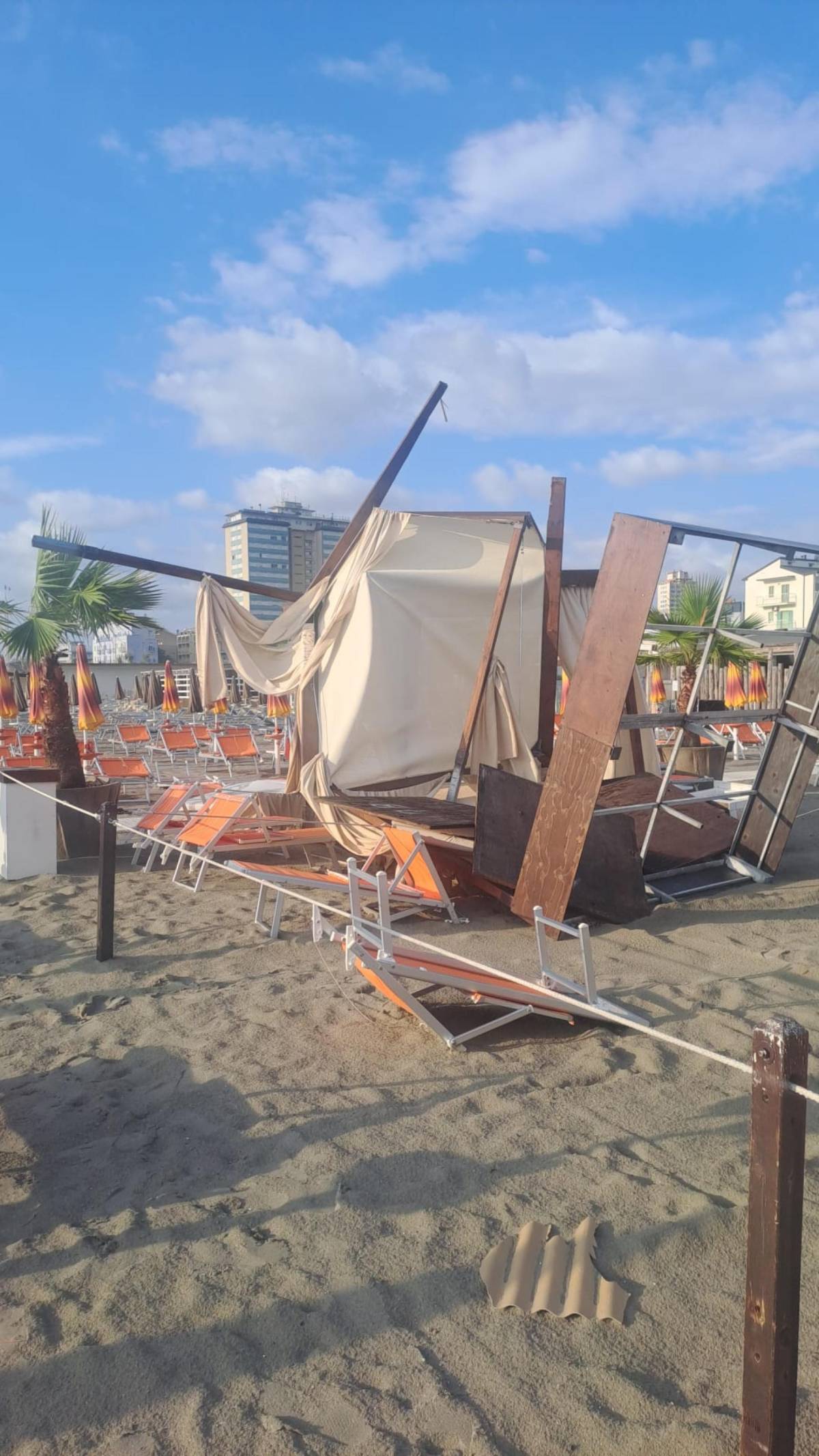 Maltempo, colpito anche il Papeete: "È stata una botta grossa"