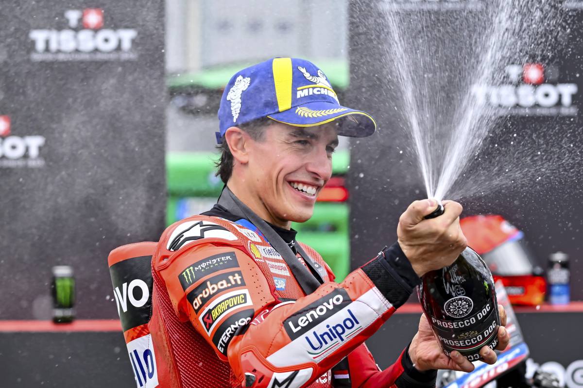 MotoGp, decima vittoria stagionale per Marquez in Ungheria. Bezzecchi 3°, Bagnaia 9°