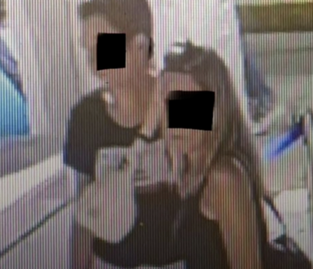 Due turiste francesi fuggono da una pizzeria senza pagare: ritrovate grazie a Facebook