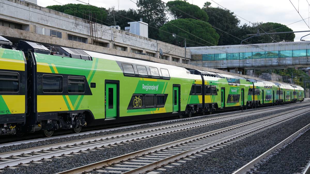 E Trenitalia ha già "consegnato" 61 nuovi Regionali