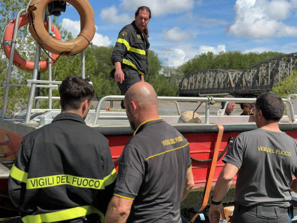 Auto finisce nel fiume Po in provincia di Mantova: morte due persone anziane