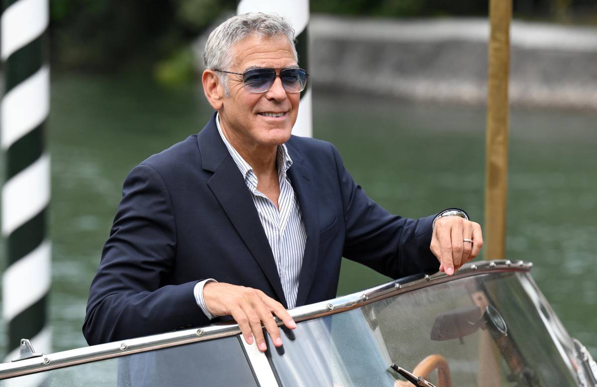 Clooney recita Clooney e diverte in "Jay Kelly" (senza prendersi sul serio)