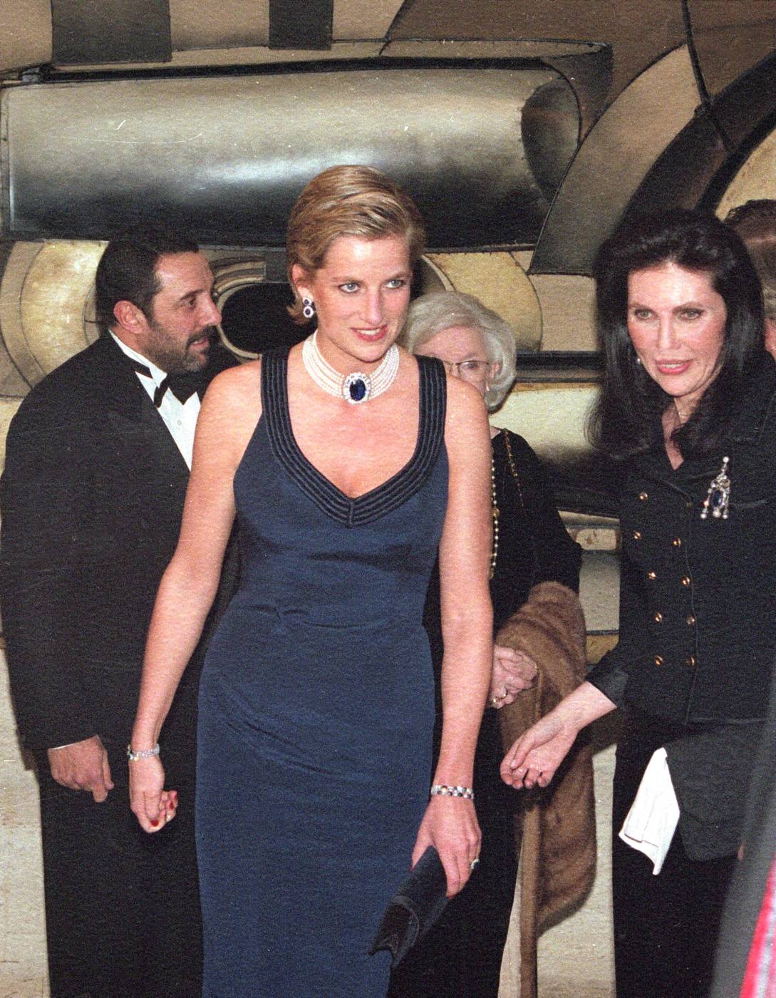 “Lettere sgradevoli”. Un’ombra sul rapporto tra Diana e il principe Filippo