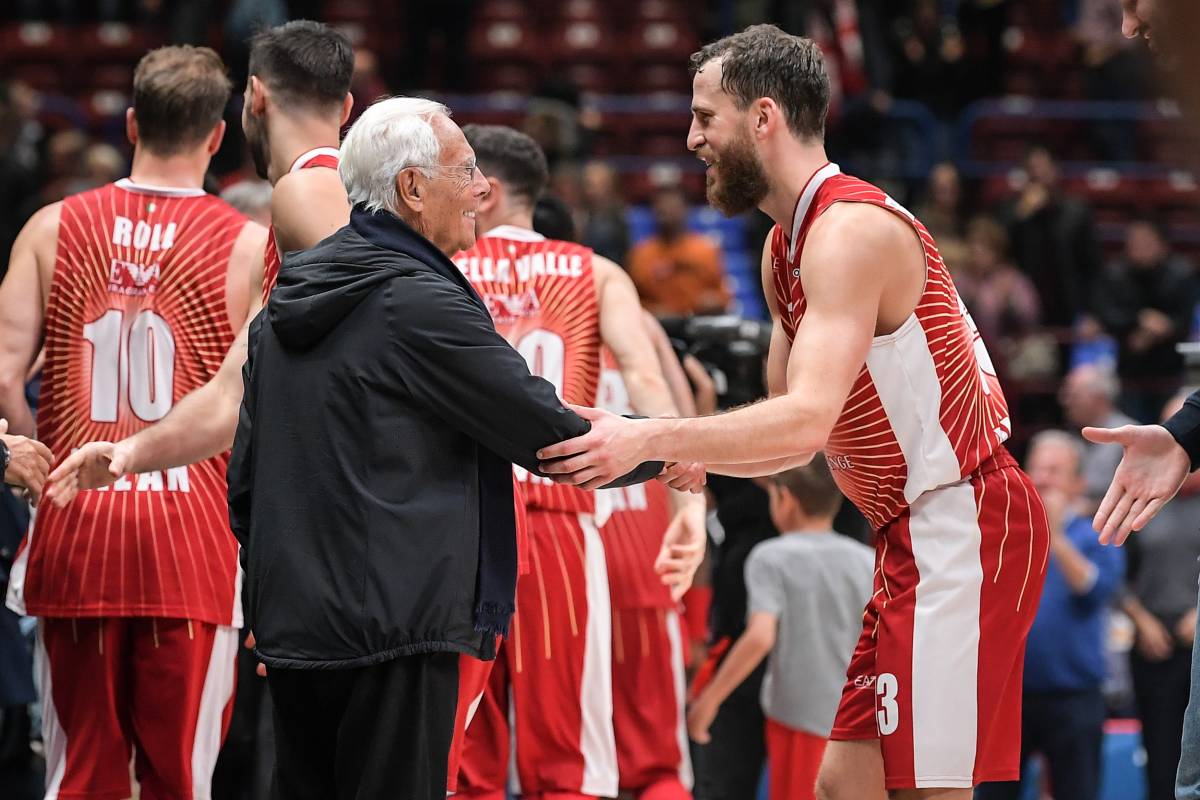 https://img.ilgcdn.com/sites/default/files/styles/xl/public/foto/2025/09/04/1756995157-olimpia-zalgiris-armani-2019.jpg?_=1756995157