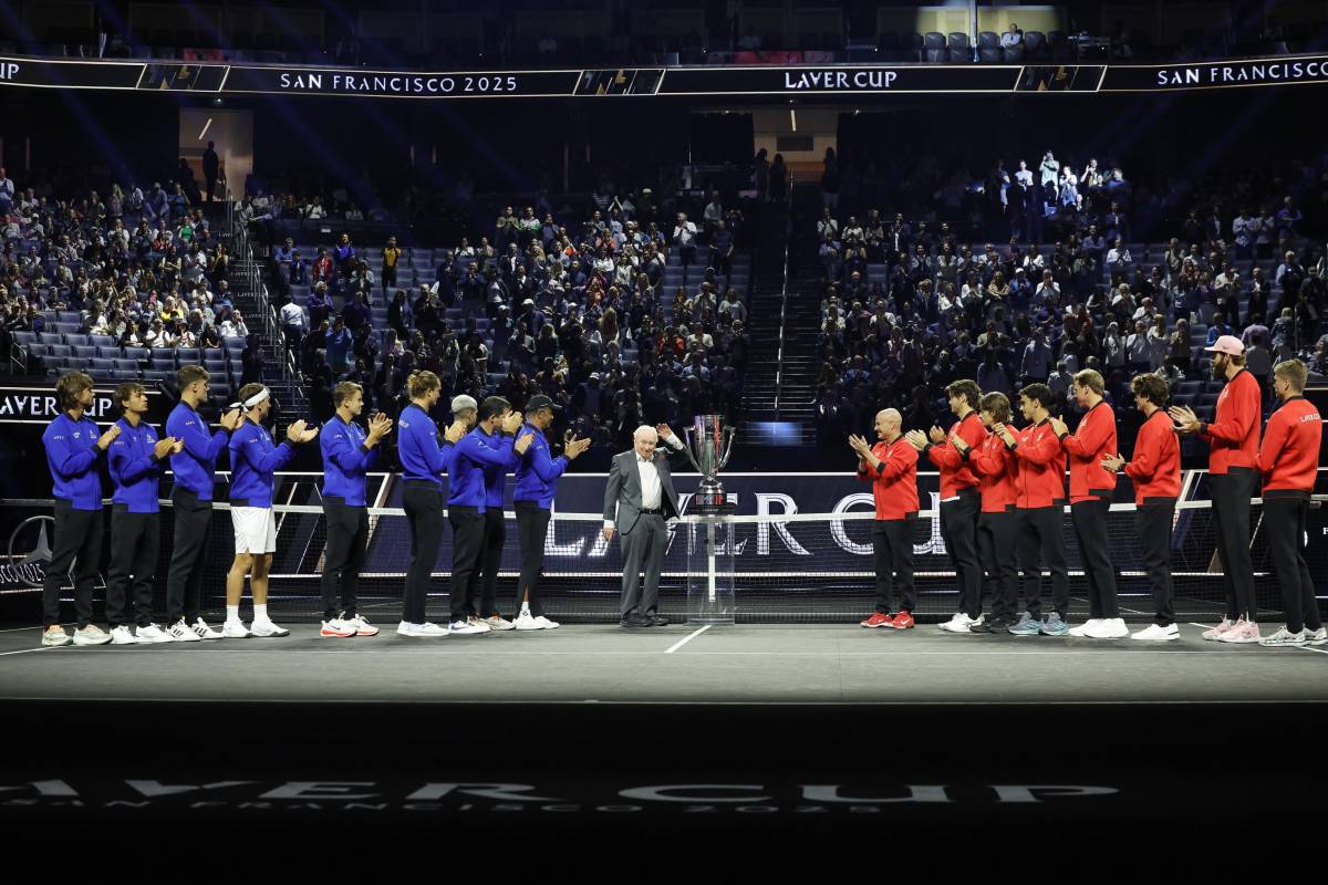 https://img.ilgcdn.com/sites/default/files/styles/xl/public/foto/2025/09/20/1758377643-laver-cup.jpg?_=1758377643
