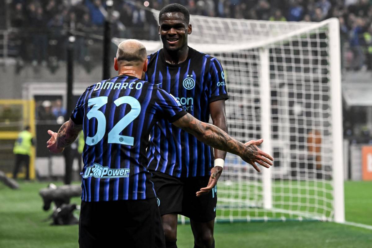 https://img.ilgcdn.com/sites/default/files/styles/xl/public/foto/2025/10/04/1759599620-inter-cremonese-bonny-dimarco-celebrazione.jpg?_=1759599620