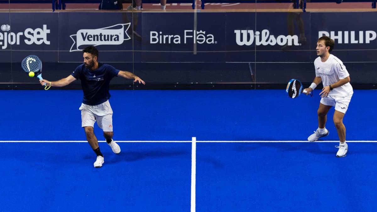 https://img.ilgcdn.com/sites/default/files/styles/xl/public/foto/2025/10/07/1759858731-padel.jpg?_=1759858731