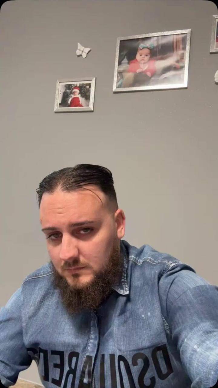 https://img.ilgcdn.com/sites/default/files/styles/xl/public/foto/2025/10/12/1760273348-1178719-thumb-full-720-vertical-videotiktok.jpg?_=1760273348
