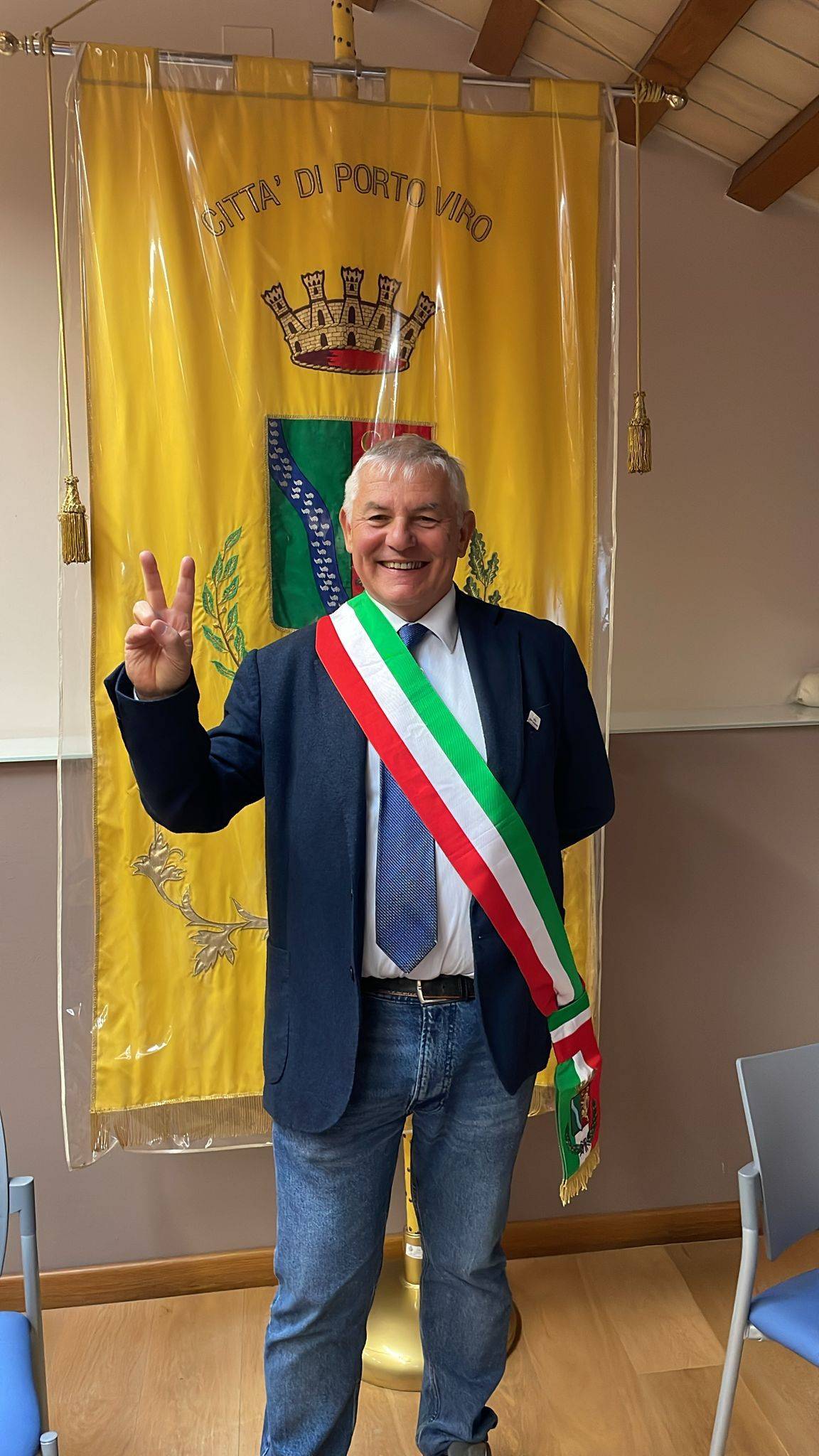 Rovigo, tre voti decisivi vanno al cane del candidato sindaco: il Tar li considera validi