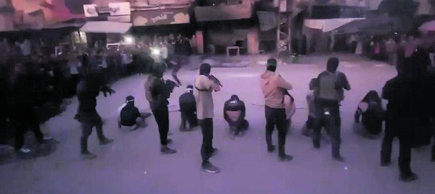 Gaza, sangue e vendetta. Hamas fa strage di rivali. Il disarmo ora è un rebus
