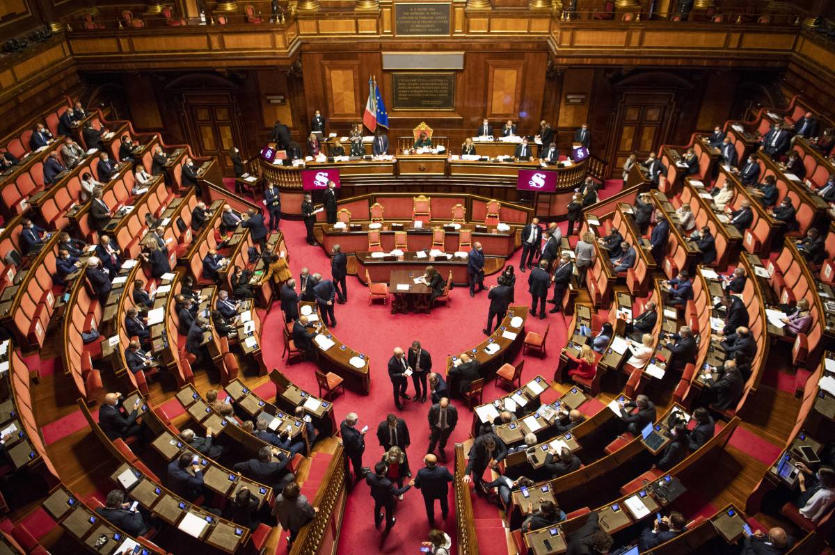 Sinistra, proposta choc: requisire temporaneamente le case sfitte
