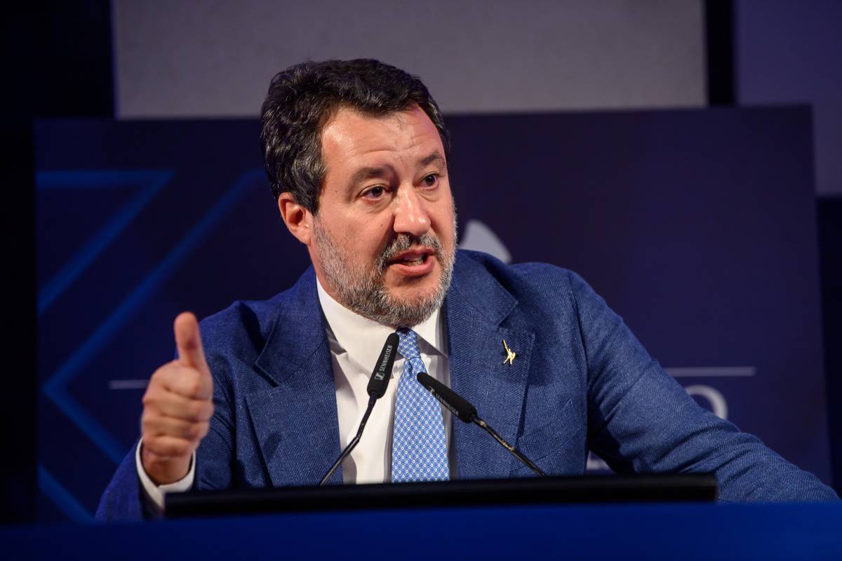 https://img.ilgcdn.com/sites/default/files/styles/xl/public/foto/2025/10/21/1761020706-azob5-ao58-u-fr2-h-lapresse.jpeg?_=1761020706