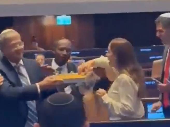 Gaza, basi e case Usa. La festa di Ben Gvir sulla pena di morte. Caos in Cisgiordania