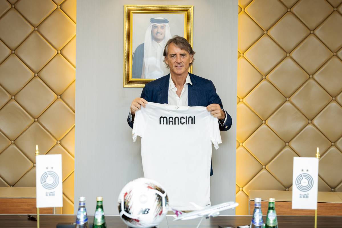 https://img.ilgcdn.com/sites/default/files/styles/xl/public/foto/2025/11/13/1763048275-mancini-x.jpg?_=1763048275